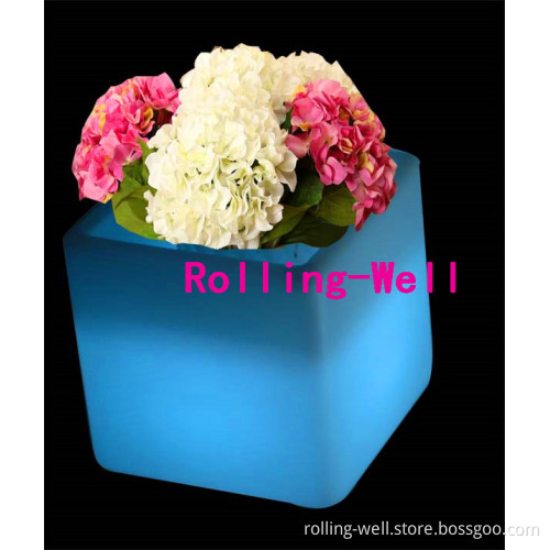 LED Light up Flower Pot/Plastic Flower Pot/Lighted Outdoor Flower Pots